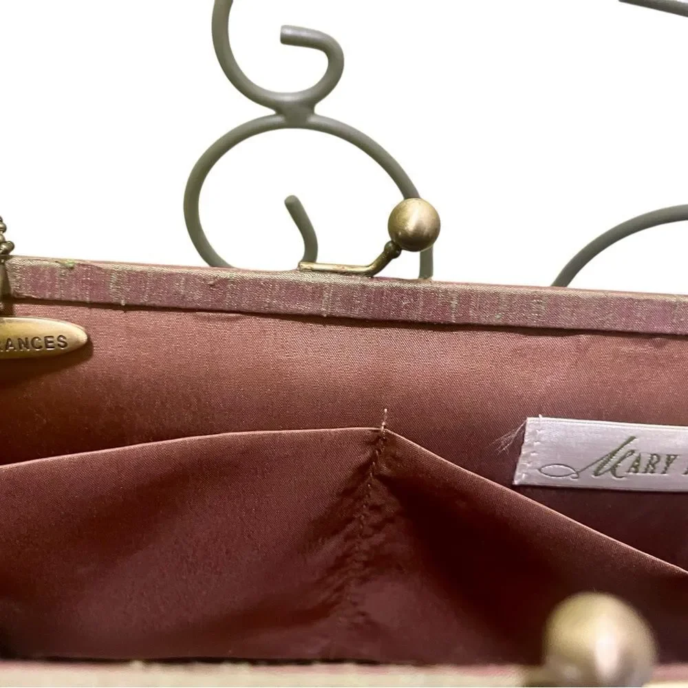 Mary Frances purse - Picture 6 of 10